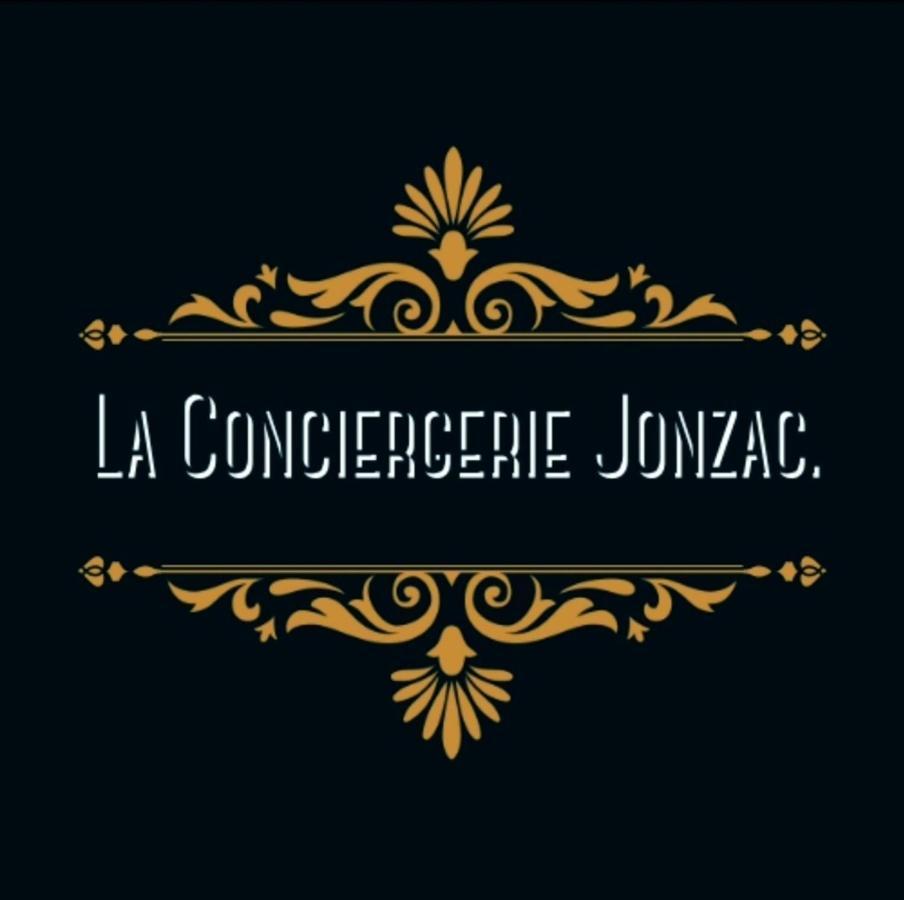 Maison De Ville Avec Terrasse "La Sympathique" Jonzac Extérieur photo